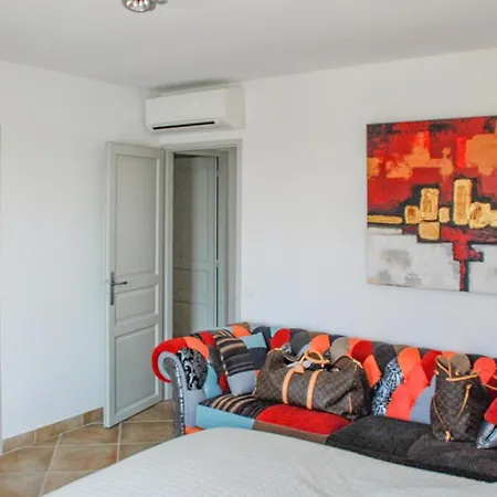 Cozy In With House Sea View بيت للعطل *