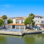 In With House Sea View Hébergement de vacances