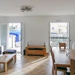 In With House Sea View *